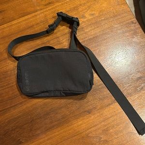 Lulu Lemon Mini Belt Bag